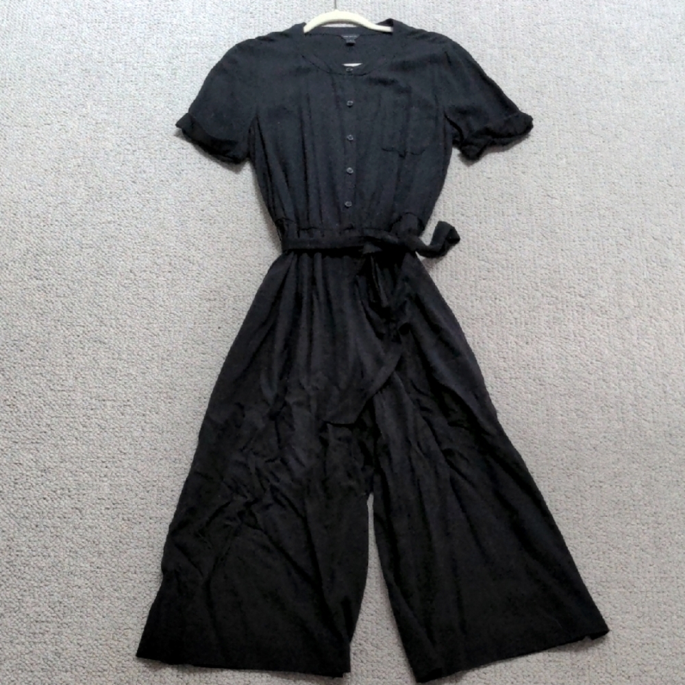Ann Taylor Black Wide-Leg Jumpsuit with Short Sleeves